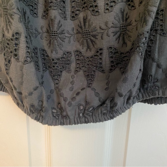 Lucky Brand Off the Shoulder Crop - Picture 5 of 9